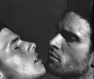 අංශු (Gay | Rating – 5.5)