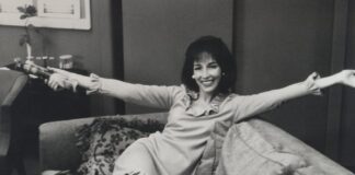 හෙලන්ගෙන් වදන් දහයක්