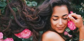 ගැහැණුකමේ භාෂාව ආදරය