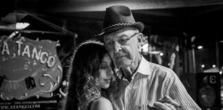 මැයි දෙසැම්බර් ප්රේමය